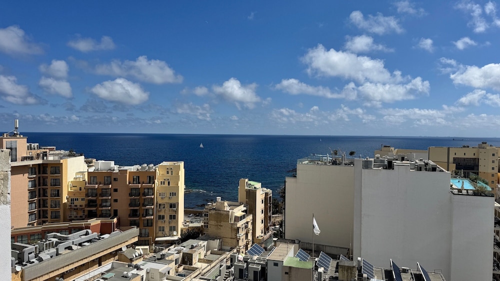Aste Hotel 48/59