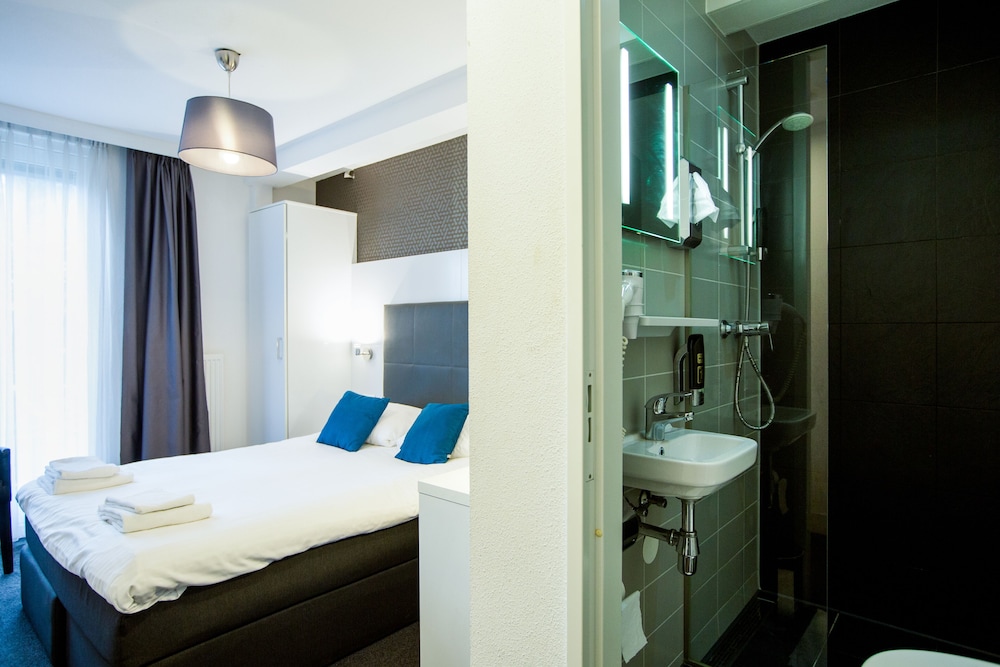 Hotel Vossius Vondelpark 18/38