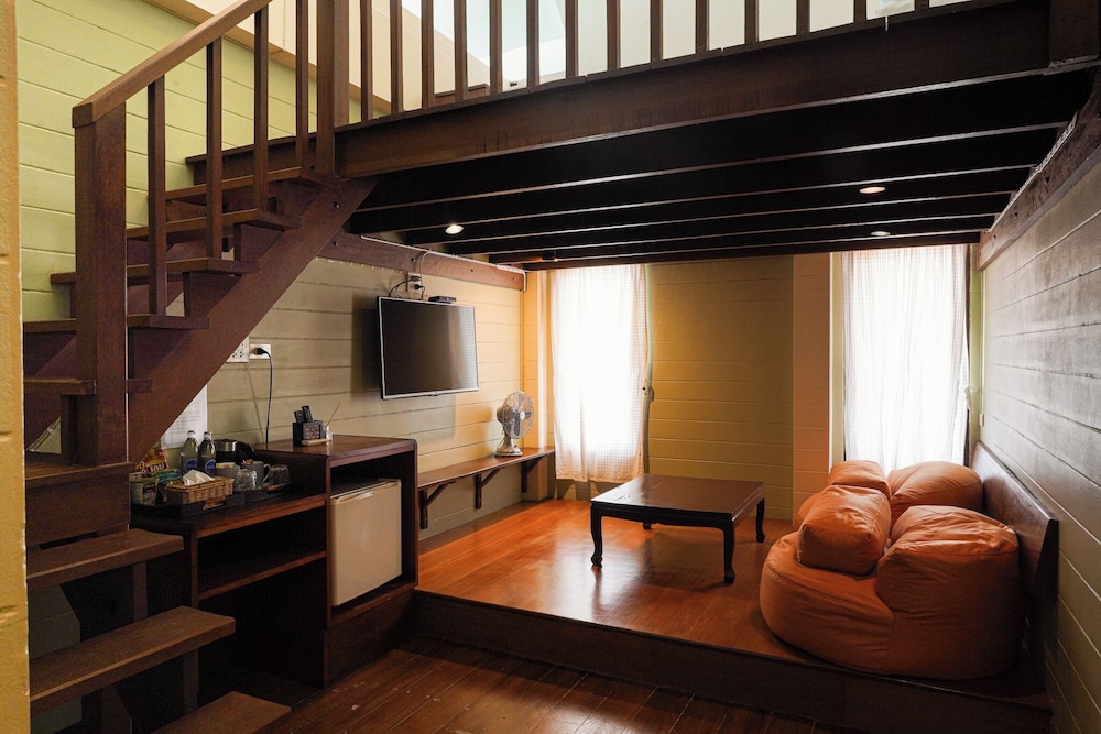 Thanicha Resort Amphawa 55/72