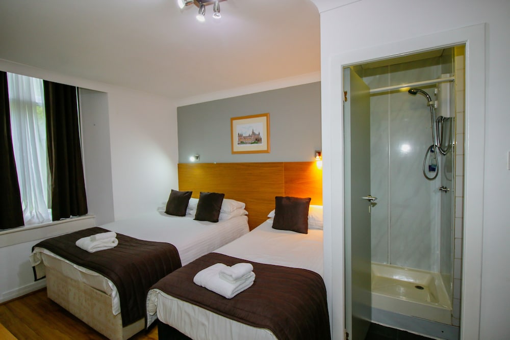 Charing Cross Guest House 13/62