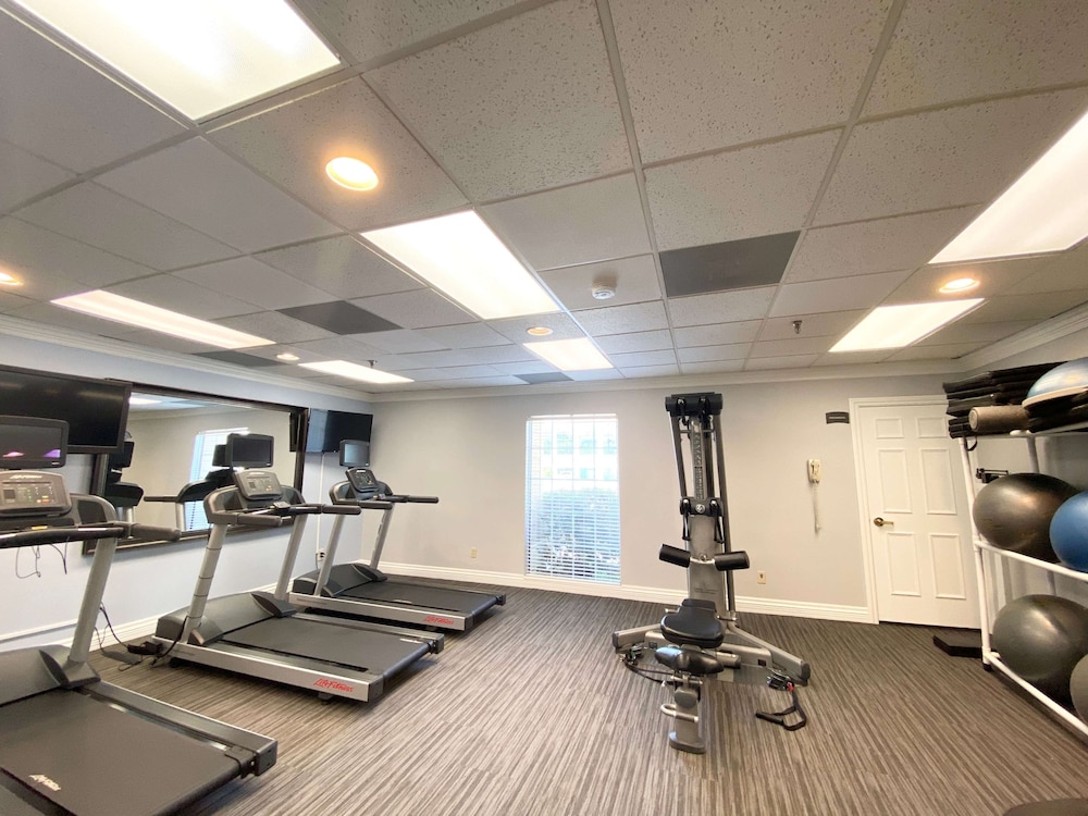 Sonesta Es Suites Dulles Airport 24/63