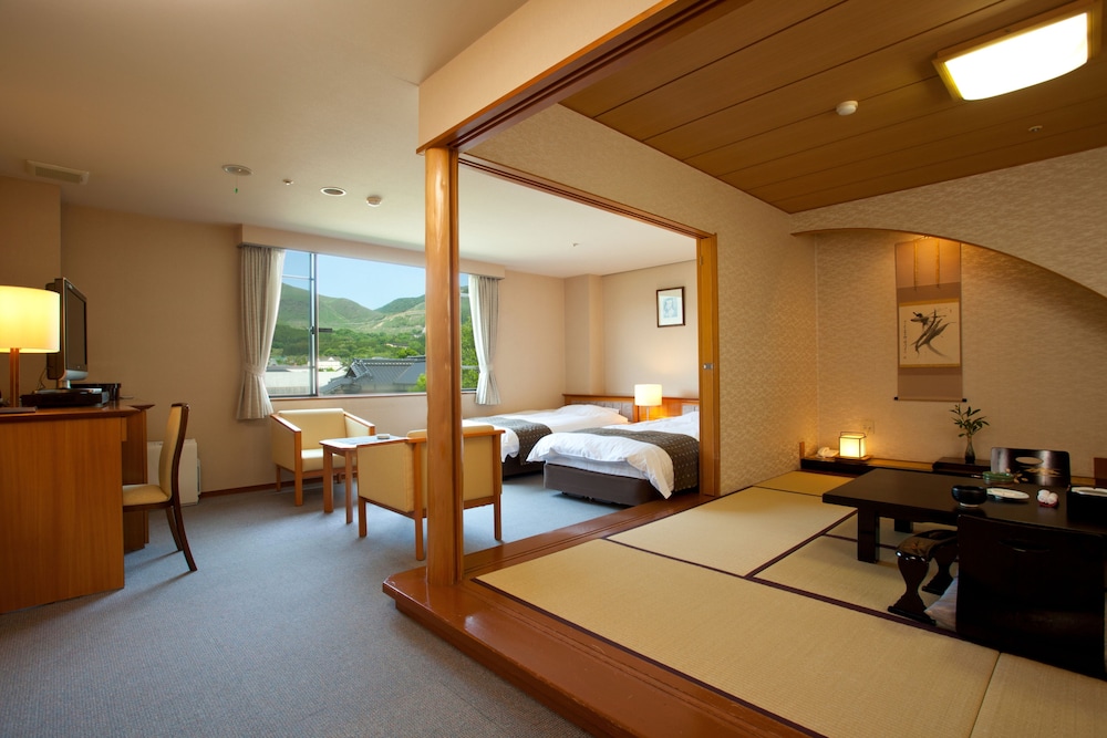Yufuin Hotel Shuhokan 12/53