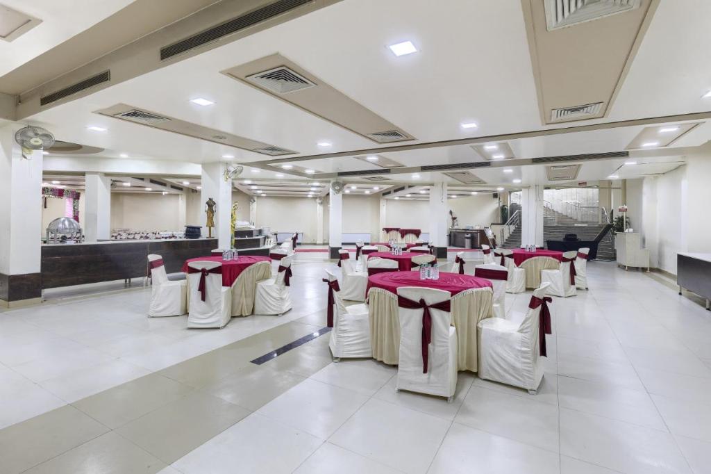 HOTEL MANGALAM 29/49