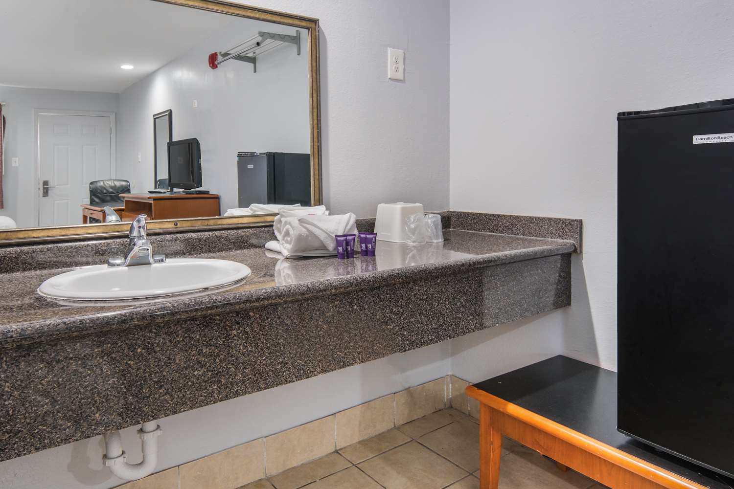 Knights Inn North Richland Hills 28/28