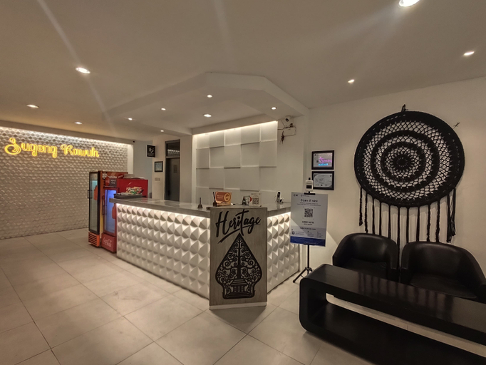 Sentral Boutique Hotel Kediri 2/10