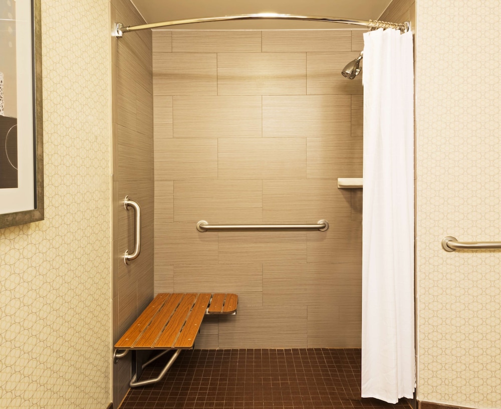 DoubleTree Suites by Hilton Austin Downtown Capitol 16/69