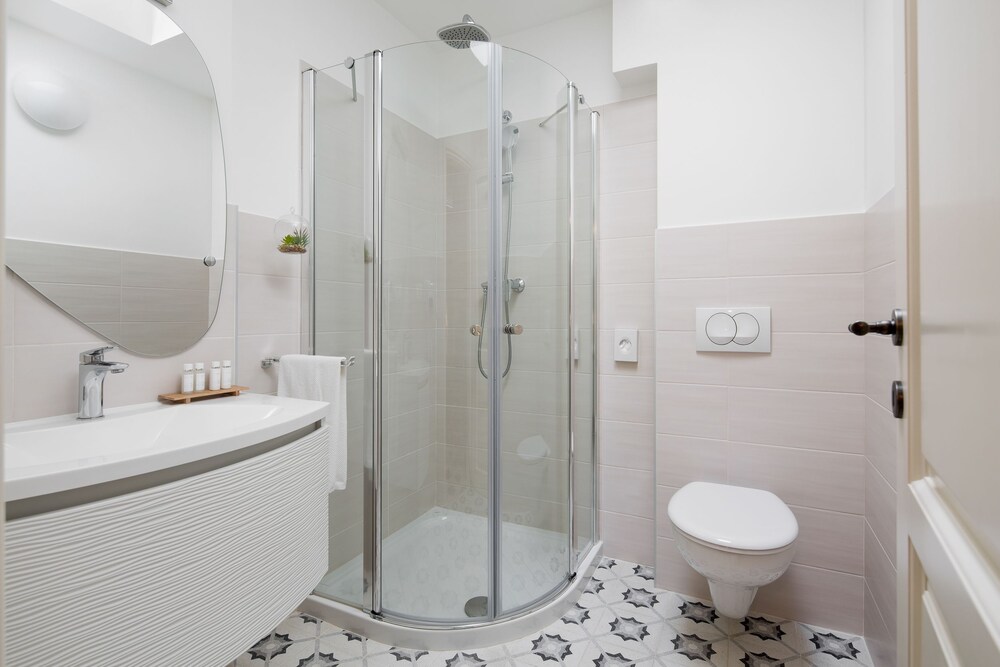 Noemi's Rooms - Adults Only 19/62