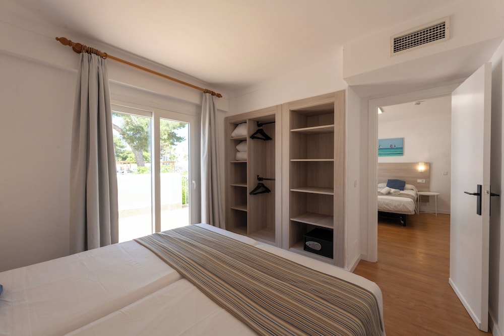 Hotel Club Es Talaial 38/68