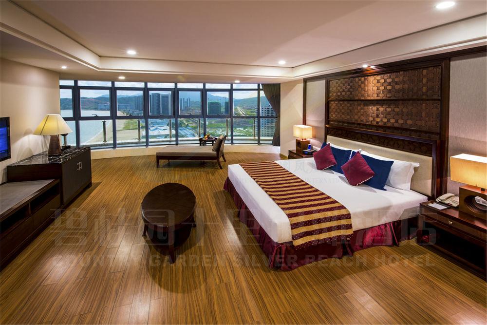 Room at Country Garden Silver Beach Hotel, HUIZHOU