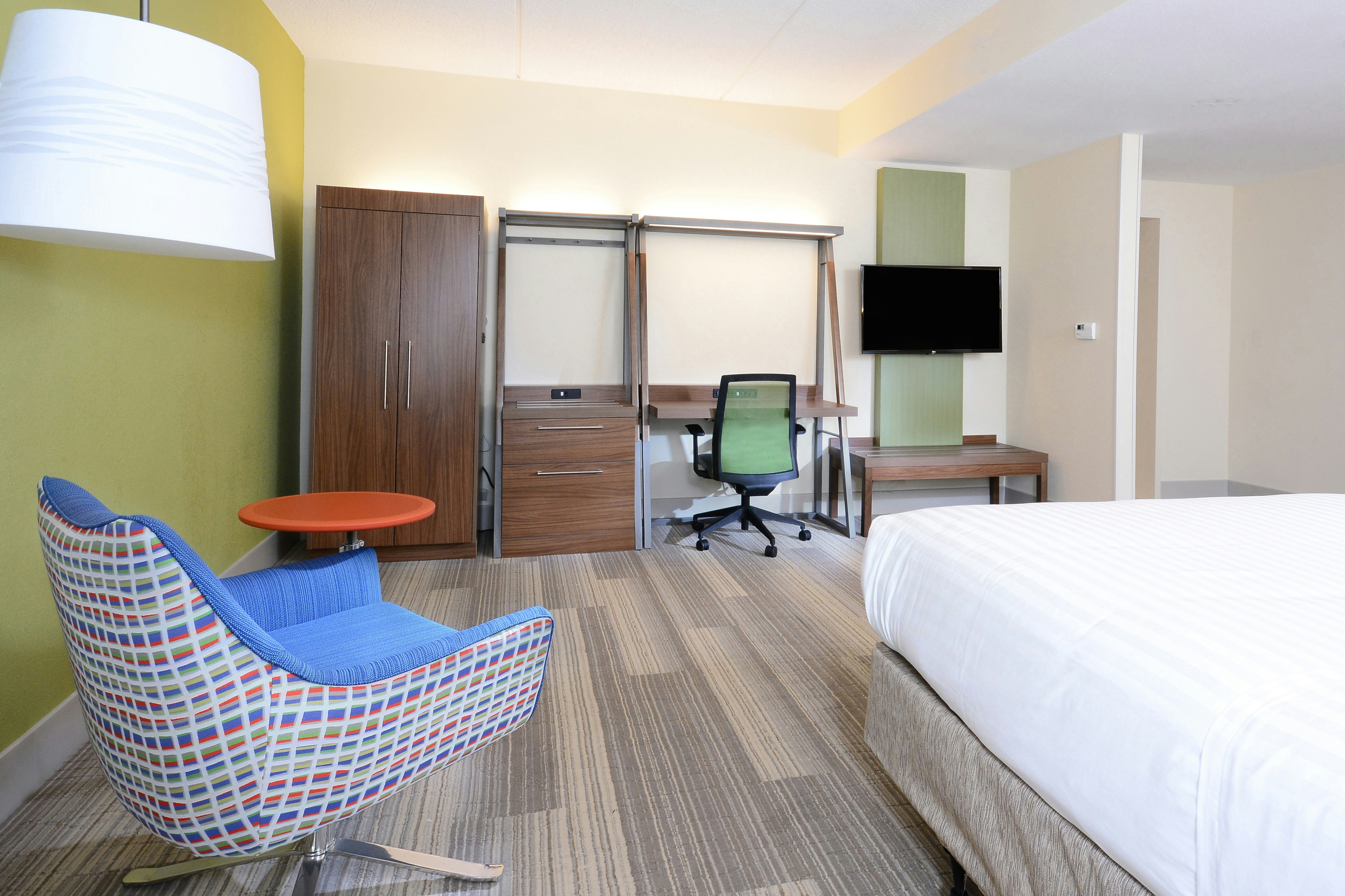 Holiday Inn Express Hotel And Suites Research Triangle Park 10/30