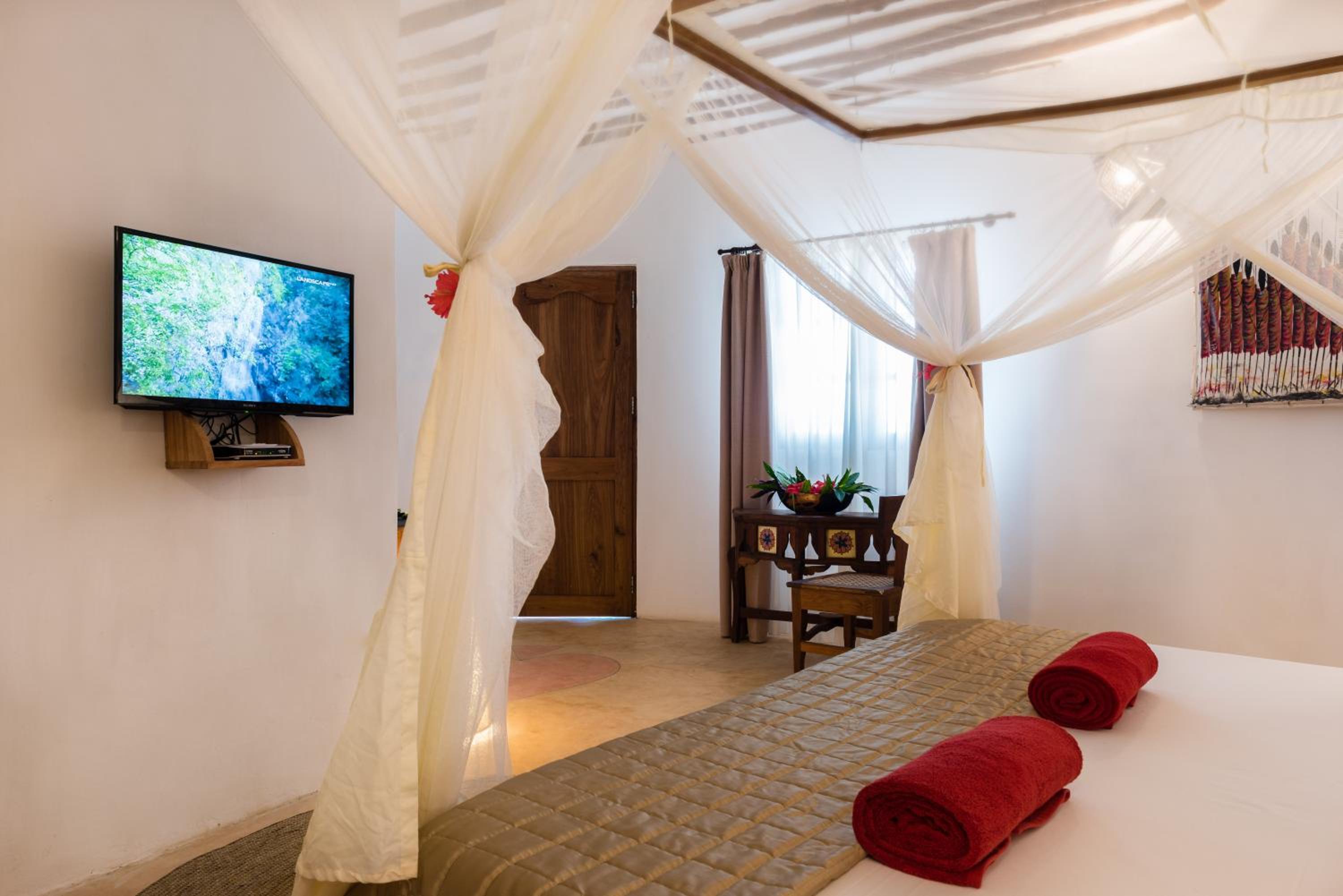غرفة سوبيريور بسرير مزدوج بإطلالة على البحر بشرفة، Villa Kiva 7/9