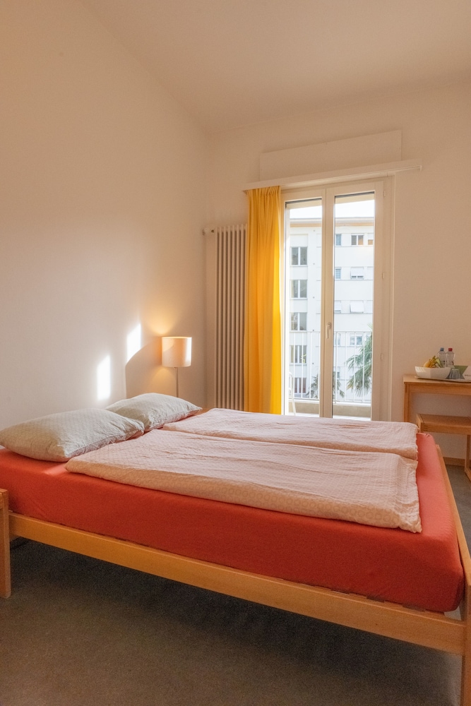 Youth Hostel Locarno 12/50