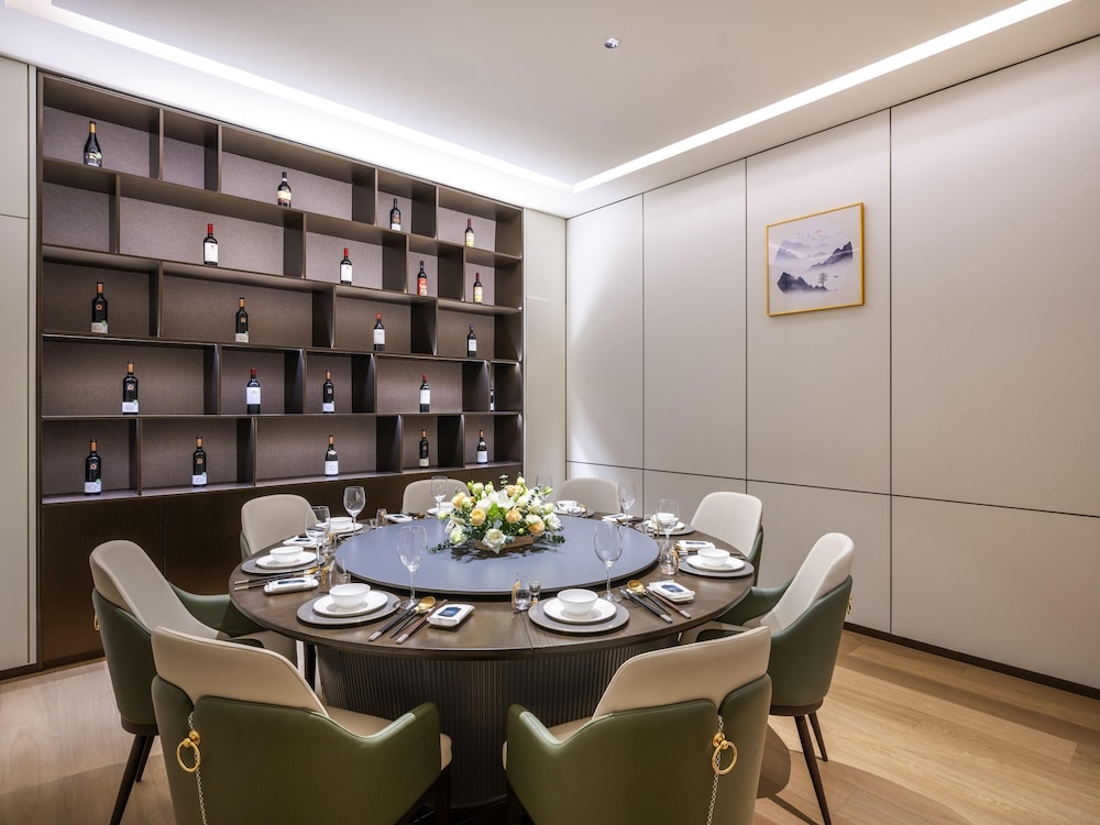 Novotel Shanghai JingAn 29/50