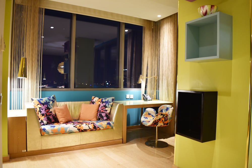 Symphony Style Hotel 8/49
