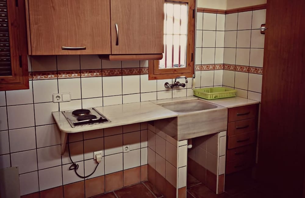 Hospedium Hotel Venta Sant Jordi 46/46