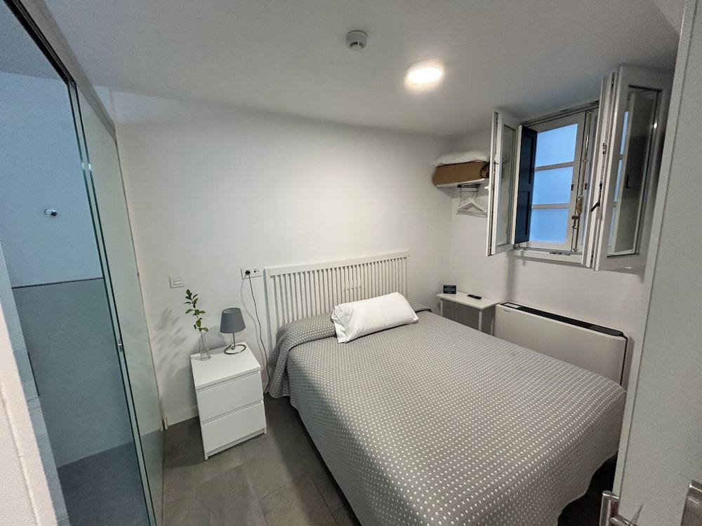 ECONOMY, DOUBLE BED, GROUND FLOOR