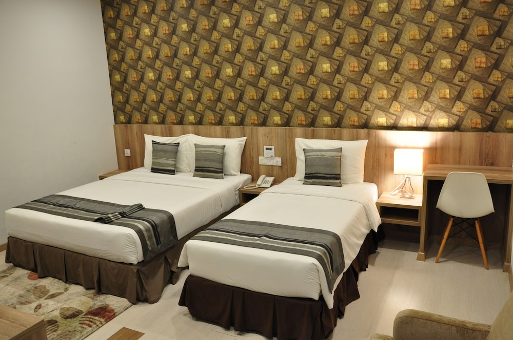 Valya Hotel 25/55