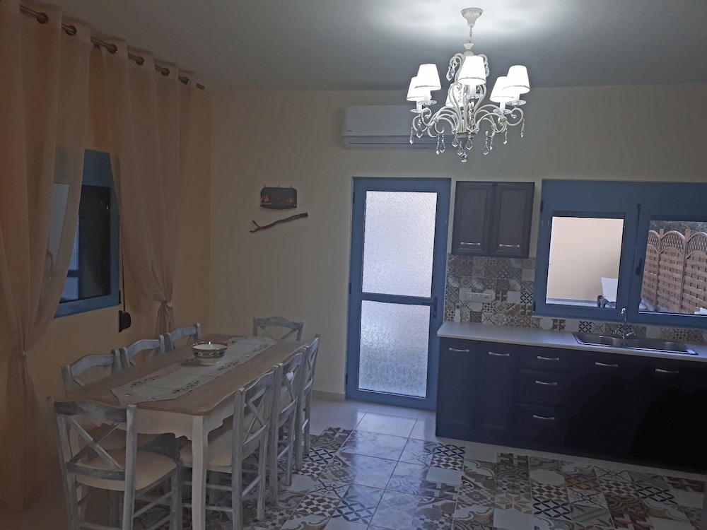 Luxury Retro Villas 5/54