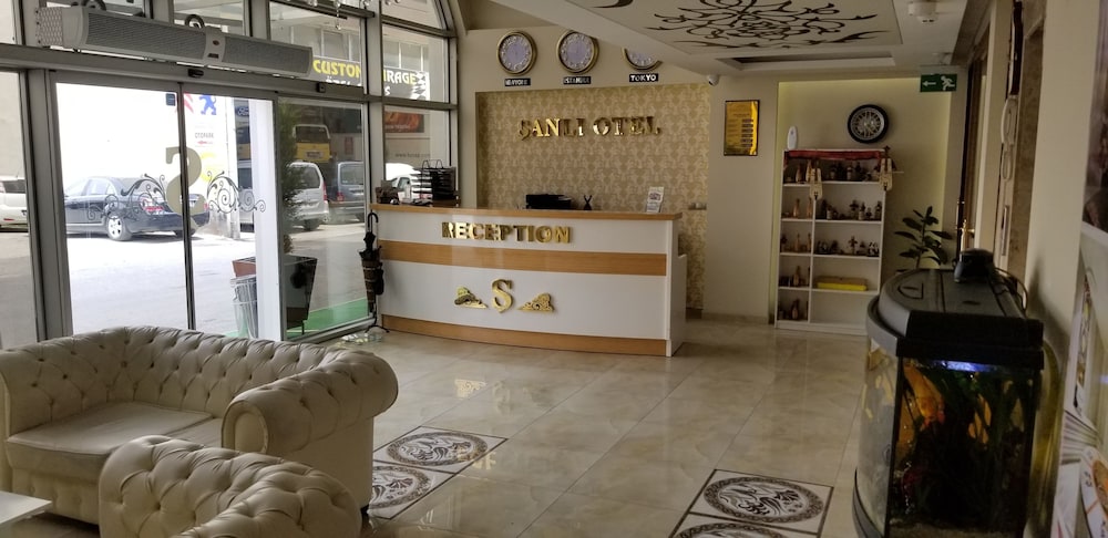 SANLI HOTEL 4/62