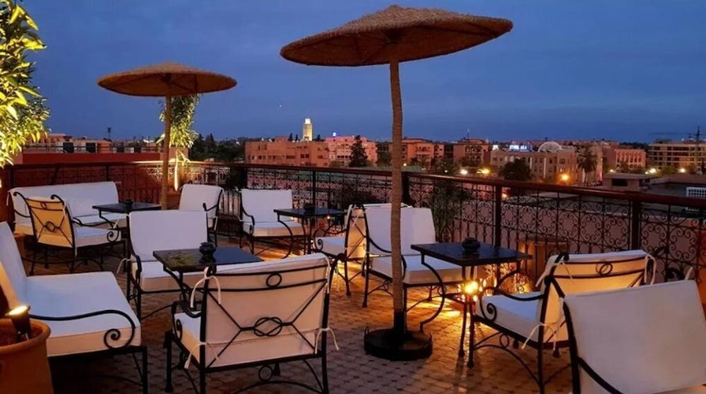 Dellarosa Boutique Hotel & Spa 59/70