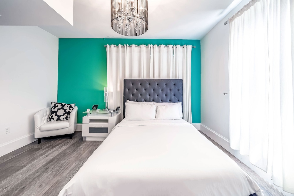 Ithaca of South Beach Hotel 25/51