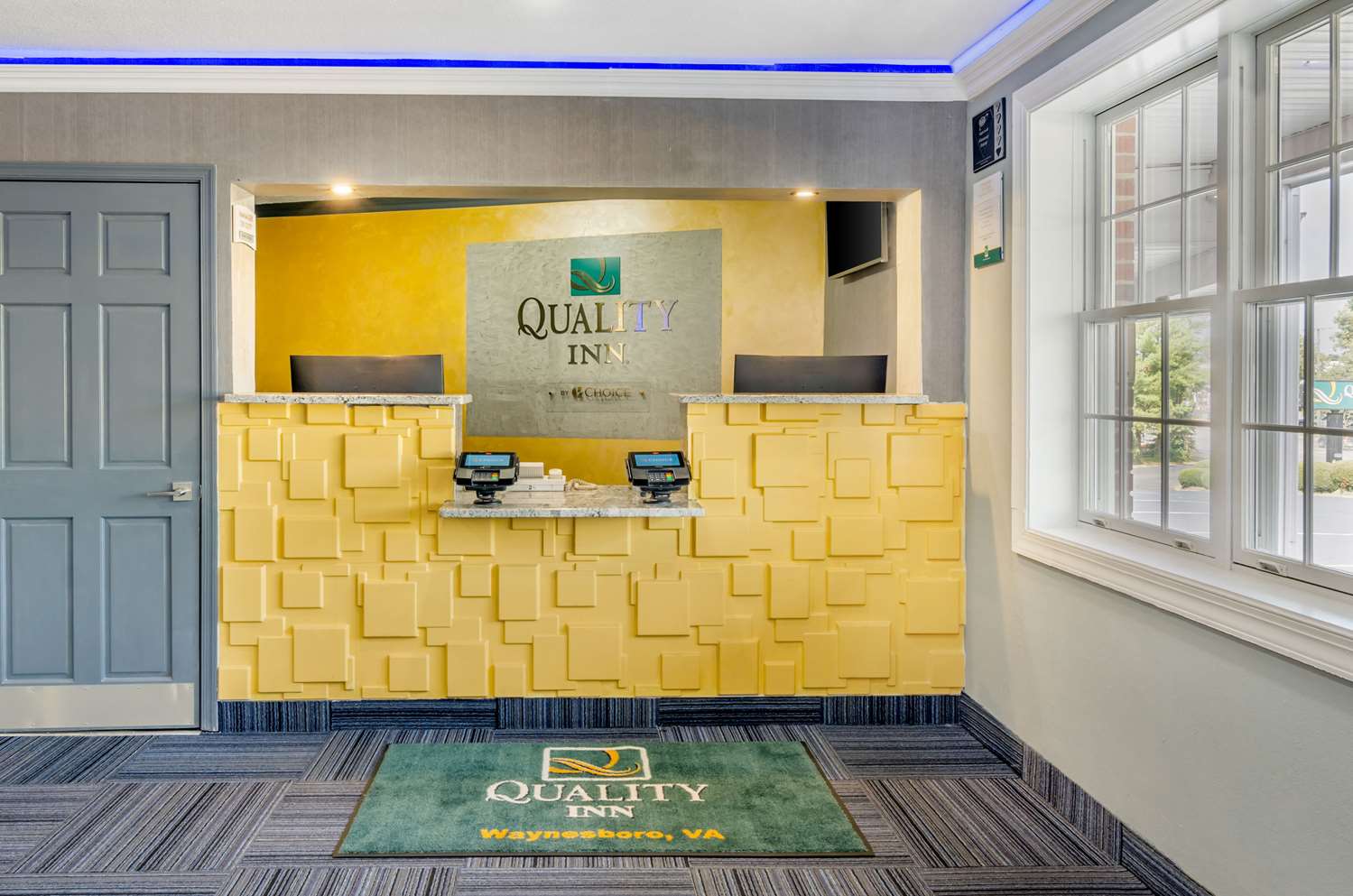 Quality Inn Waynesboro - Skyline Drive, VA 2/10