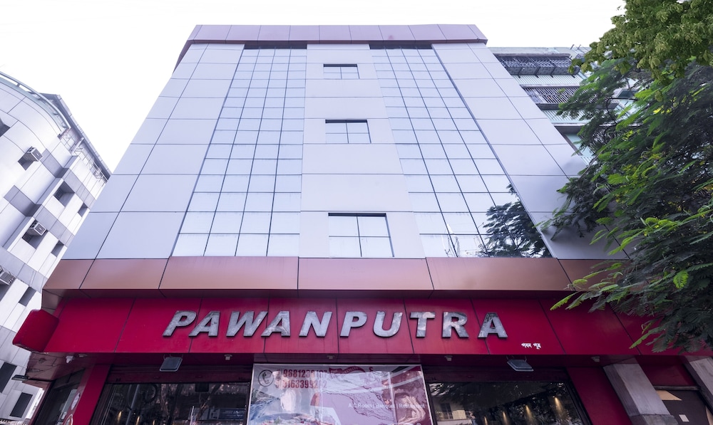 Treebo Pawan Putra 1/35