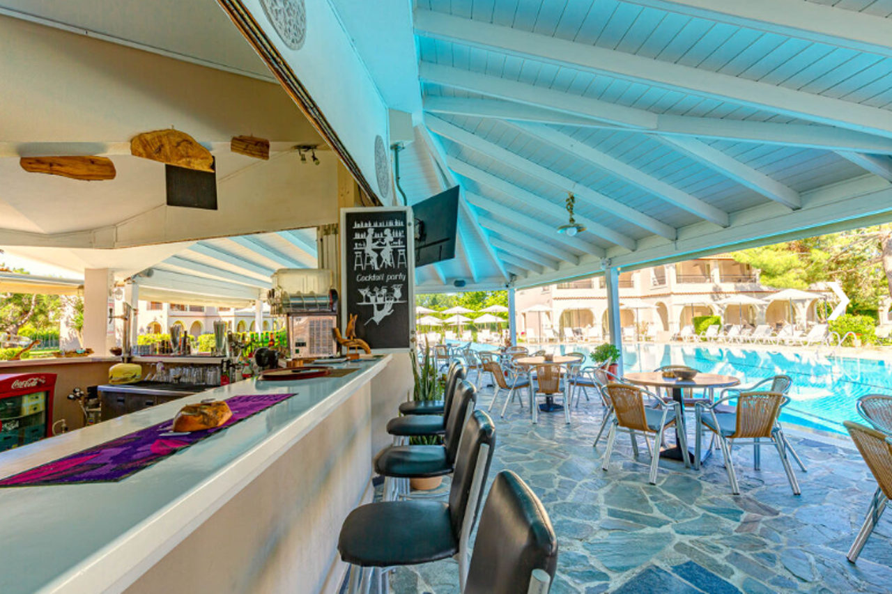 Kamari Corfu Hotel & Apartments 39/42
