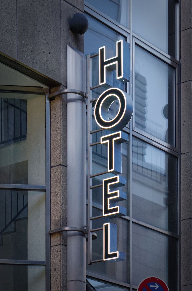 Hotel Opera 27/42
