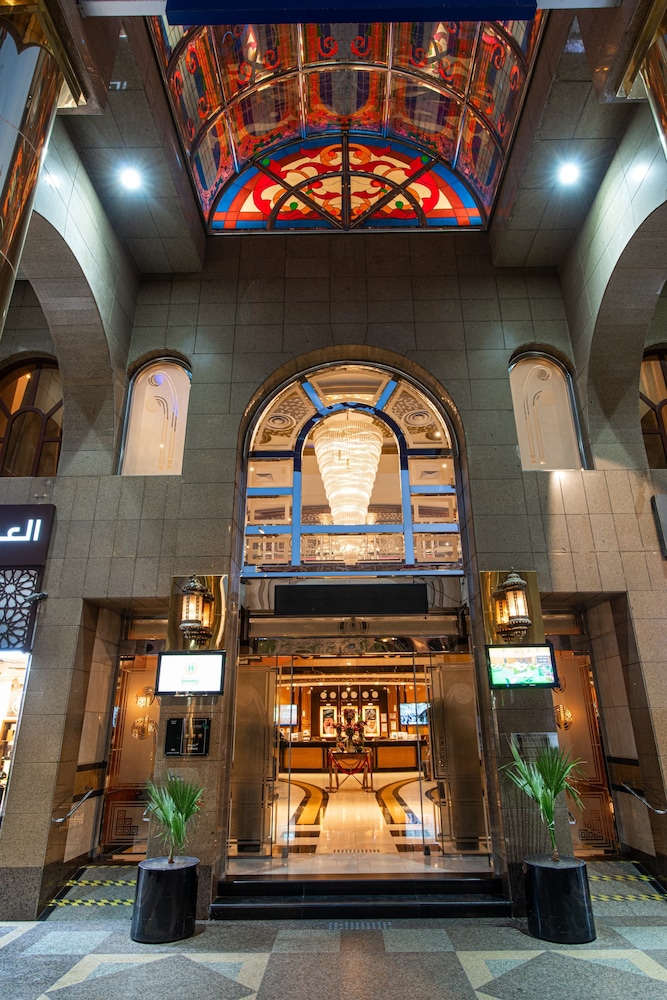فندق نزل الشاكرين(Al Shakreen Golden Tulip (ex. Nozol Al Shakreen Hotel)) 4/54
