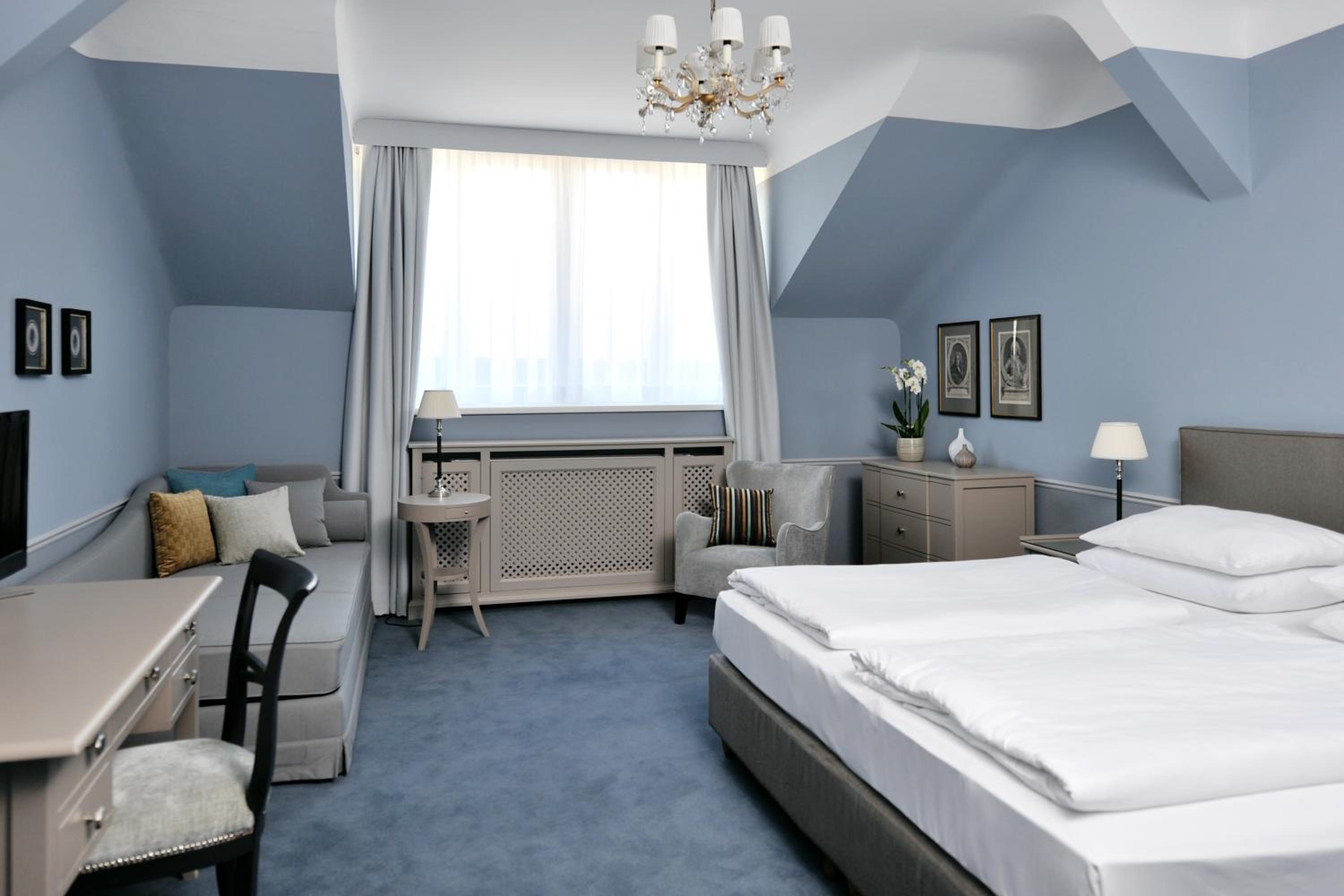 غرفة ثلاثية بسرير فردي، Hotel Karntnerhof 2/4