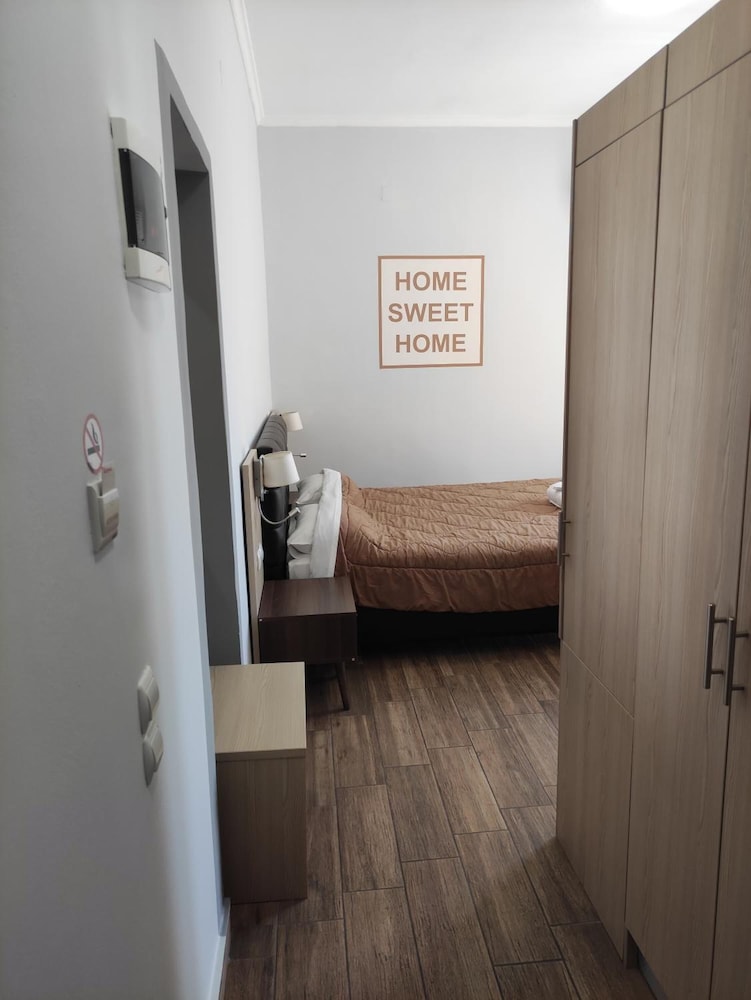 City Point Chios 24/49