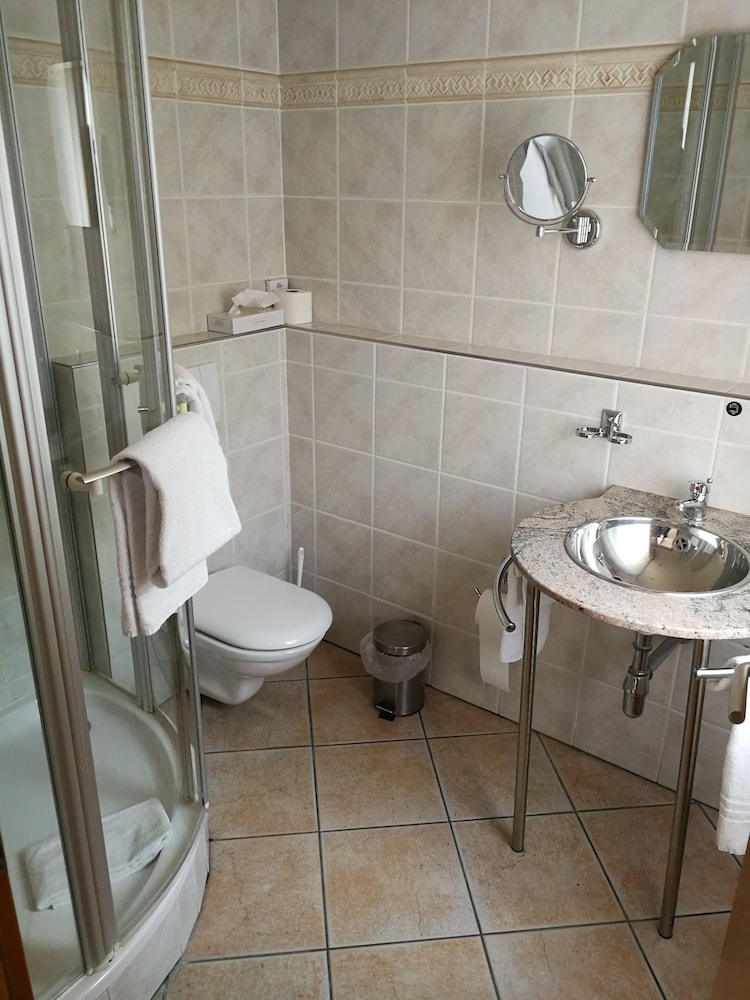 TRIP INN PostHotel Duren 47/50