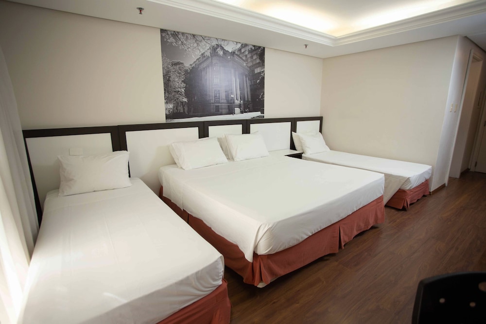 CLASSIC, QUADRUPLE, MULTIPLE BEDS