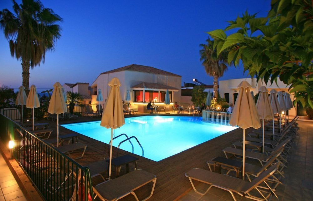 Katrin Suites - Adults Only 42/50