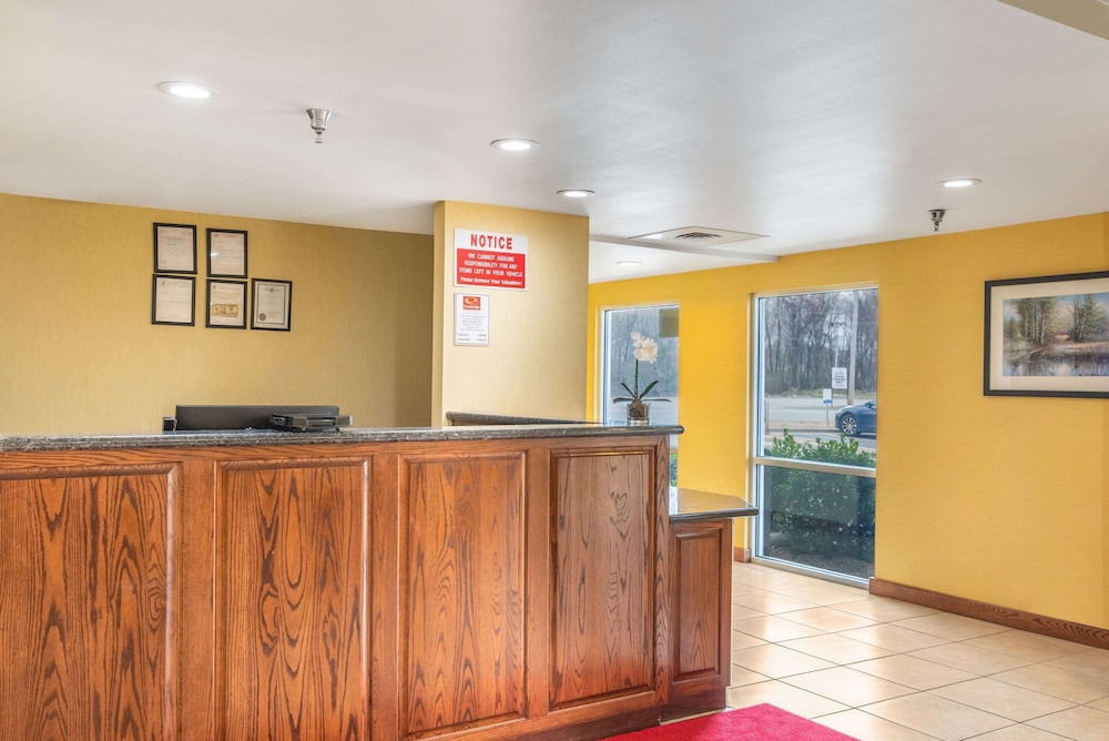 Econo Lodge Inn and Suites Pritchard Road North Little Rock 1/45