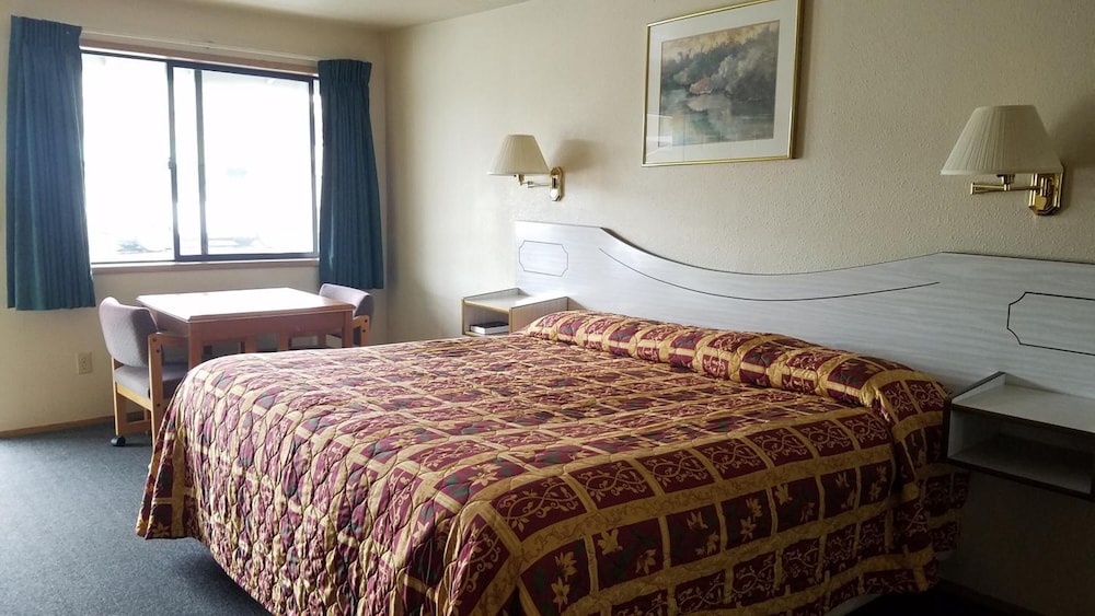 Milwaukie Inn Portland South 20/55