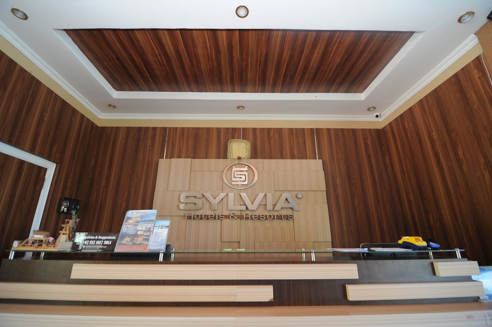 Sylvia Resort Komodo Labuan Bajo 8/70