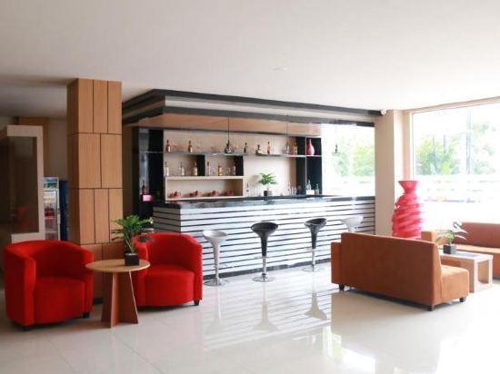 Grand Dian Hotel Brebes 37/41