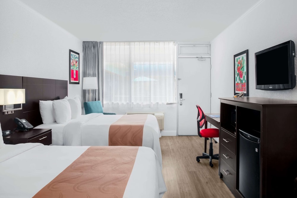 Quality Inn Miami South 12/47