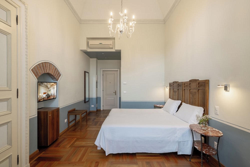 غرفة كومفورت بسرير مزدوج أو سريرين منفصلين، Hotel Roma E Rocca Cavour 8/10