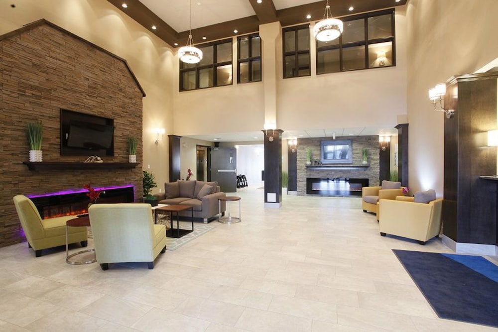 Holiday Inn Express Fort St John 50/70