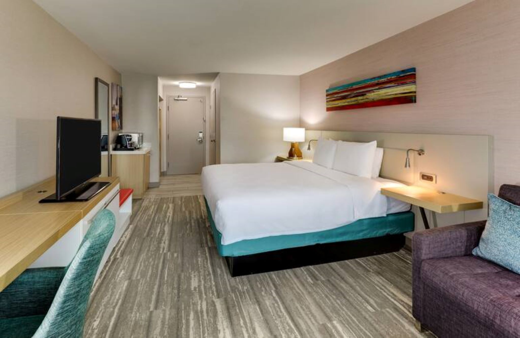 1 BEDROOM, SUITE, KING BED, ACCESSIBLE