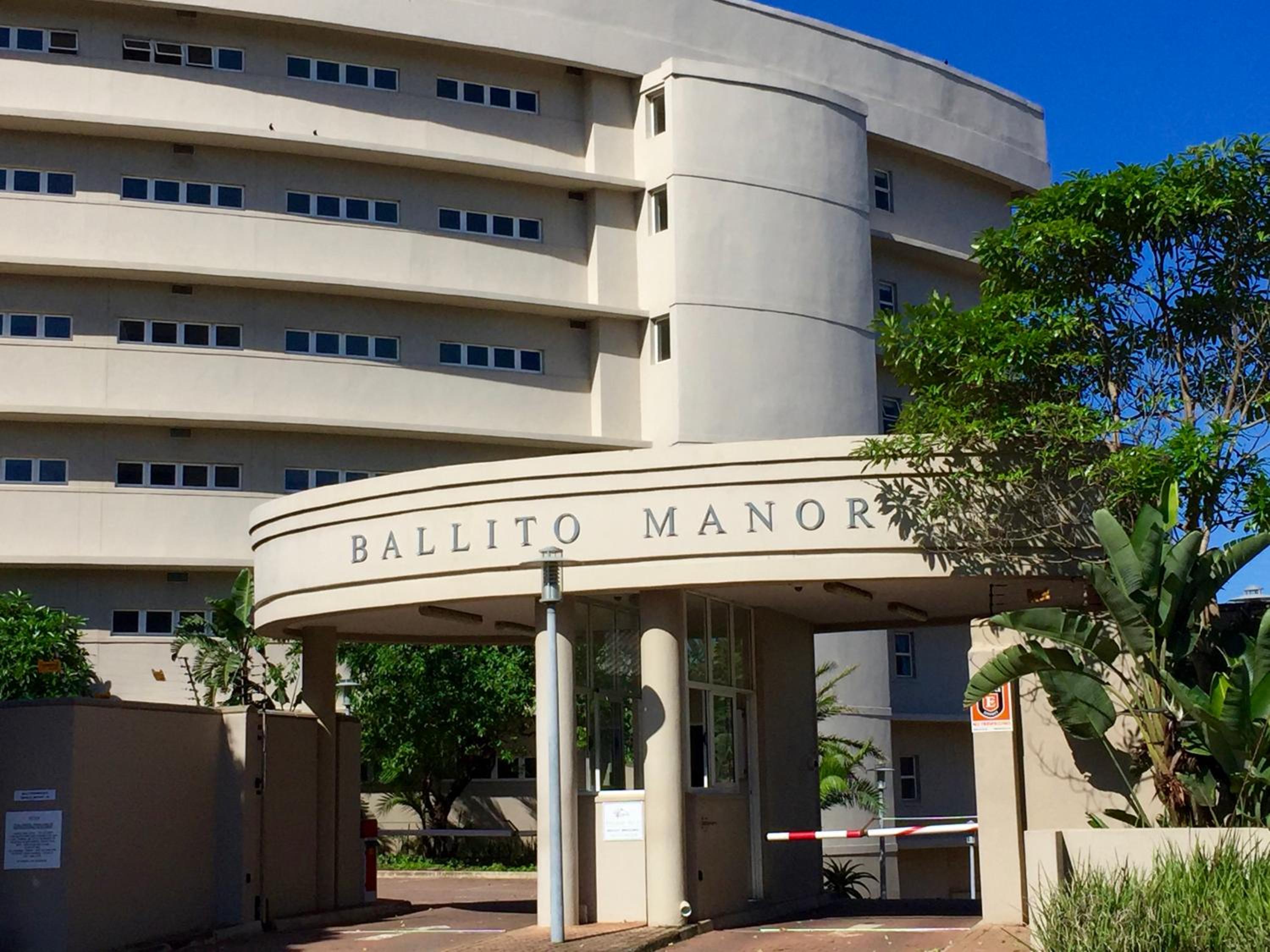 305 Manor Gardens 2/58