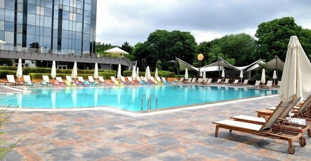 Atakoy Marina Park Residences 7/43