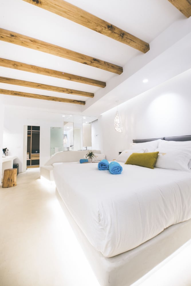 Olvos Luxury Suites Mykonos 29/73