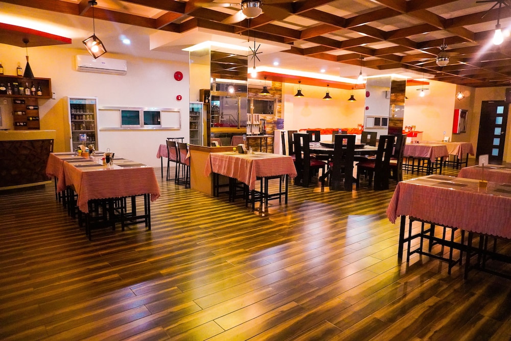 The Mang-Yan Grand Hotel Powered by Cocotel 38/50