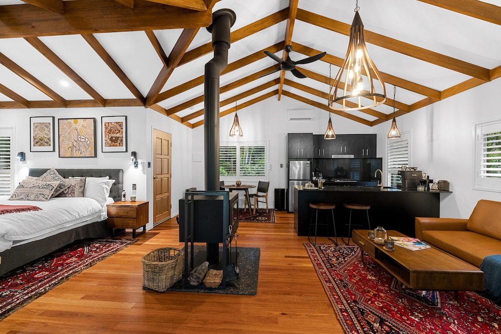 NARROWS ESCAPE RAINFOREST RETREAT 25/50