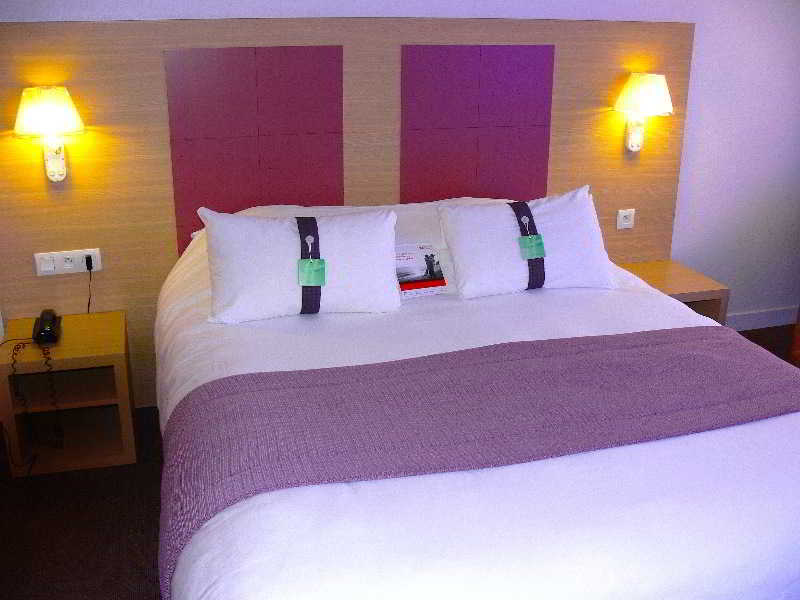 Standard, Double Bed
