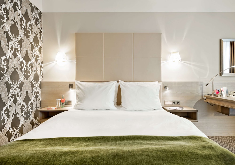 DoubleTree by Hilton Hannover Schweizerhof 9/61